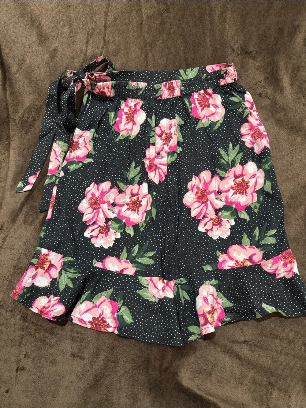 Tie-Waist Floral Mini Skirt in Black with Pink Blooms